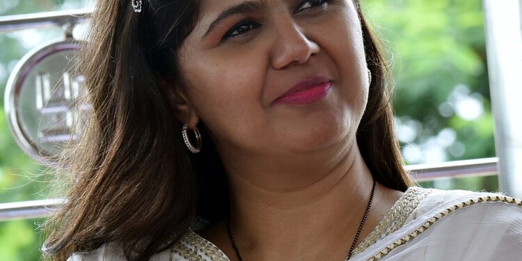 बीडमध्ये महायुतीचे सर्वाधिक आमदार, तरीही पंकजा मुंडे पराभूत; कोणत्या विधानसभेमुळे झाला दगा?