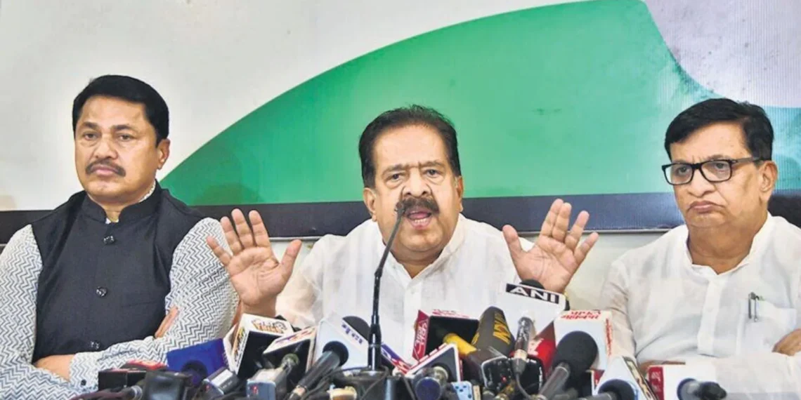 Congress : फुटलेल्या 8 आमदारांची काँग्रेसमधून हकालपट्टी होणार? 19 जुलैला होणार मोठा निर्णय