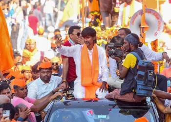 मराठा आरक्षणाबाबत मोठी अपडेट; गॅझेटच्या तपासणीसाठी 11 जणांची टीम हैदराबादला रवाना